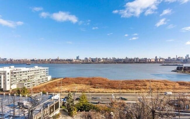 32 Bergen Ridge Rd in North Bergen, NJ - Building Photo - Building Photo