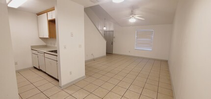 1387 Castelnau Ct in Tallahassee, FL - Building Photo - Building Photo