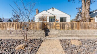 503 E Montgomery Ave in Spokane, WA - Building Photo