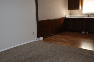 103 Locust Dr in Greer, SC - Building Photo - Building Photo