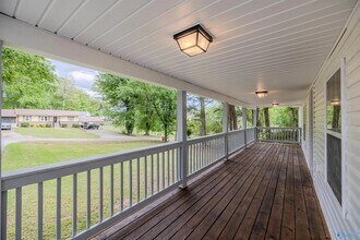 205 Harmony Way in Hamilton, AL - Building Photo - Building Photo