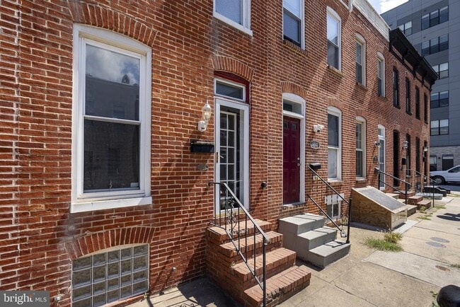 1745 Clarkson St in Baltimore, MD - Building Photo - Building Photo