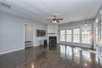 1527 Gesshe Ct in Brentwood, TN - Foto de edificio - Building Photo