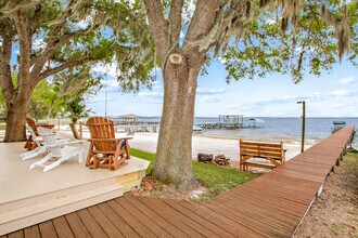 13920 SE 124th St in Ocklawaha, FL - Building Photo - Building Photo