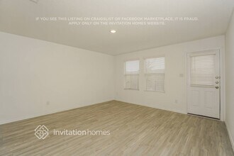 184 Parish Ln, Unit 1 in New Braunfels, TX - Foto de edificio - Building Photo