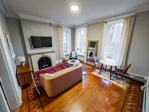 226 Montgomery St in Newburgh, NY - Building Photo - Building Photo