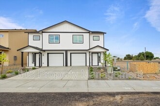 4732 W Quinault Ave in Kennewick, WA - Building Photo - Building Photo