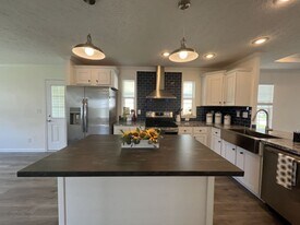 7300 20th St in Vero Beach, FL - Building Photo