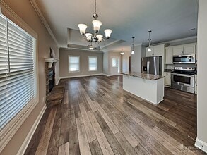 702 Laurel Ln in Murfreesboro, TN - Building Photo - Building Photo