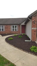 2109 Fincastle Way, Unit B in Lafayette, IN - Building Photo - Building Photo
