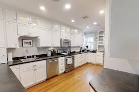 7 Strathmore Rd, Unit 3 in Brookline, MA - Building Photo