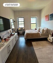 802 9th Ave in New York, NY - Building Photo - Building Photo
