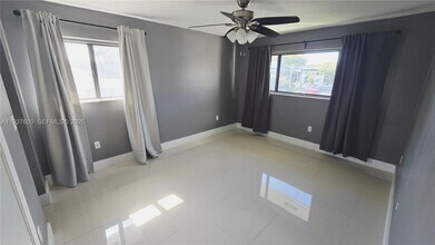 18785 NW 62nd Ave in Hialeah, FL - Building Photo - Building Photo
