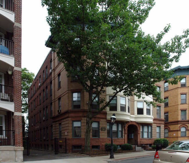 52 High St in Springfield, MA - Building Photo - Building Photo
