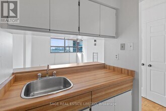 80 St Patrick St in Toronto, ON - Building Photo - Building Photo