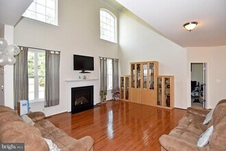 3082 American Eagle Blvd in Woodbridge, VA - Building Photo - Building Photo