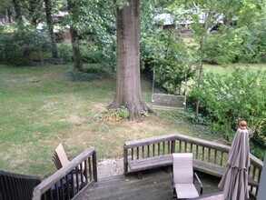 3064 Ferguson Rd, Unit Top Floor in Cincinnati, OH - Building Photo - Building Photo