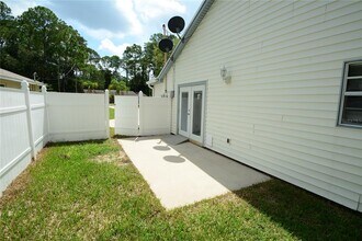 107 Brunswick Ln in Palm Coast, FL - Building Photo - Building Photo