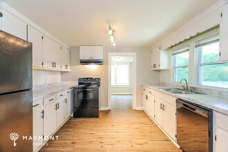 1008 Bluff St in Bessemer, AL - Building Photo - Building Photo