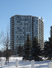 5 Rowntree Rd in Toronto, ON - Building Photo - Building Photo