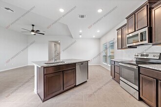 3723 McCleland Crk Trl in Temple, TX - Building Photo - Building Photo