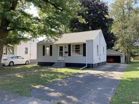 790 Arnold St in Galesburg, IL - Building Photo