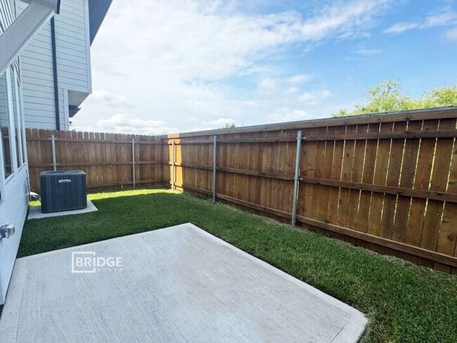 33135 Oak Hts Pl in Magnolia, TX - Building Photo - Building Photo