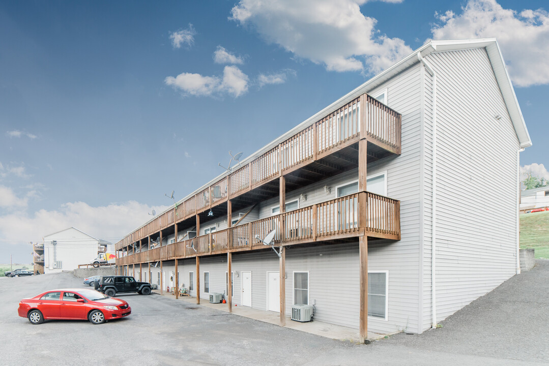 Pinnacle Heights Apartments in Morgantown, WV - Foto de edificio