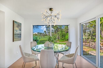 667 NE 105th St in Miami Shores, FL - Building Photo - Building Photo