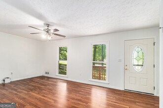 240 Wellington Dr in Mcdonough, GA - Building Photo - Building Photo