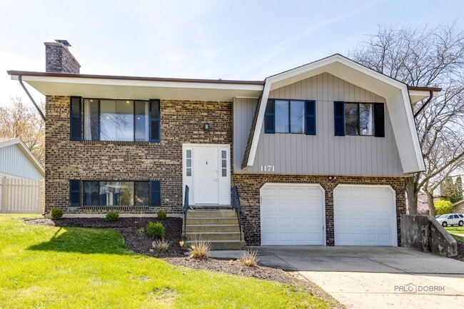 property at 1171 Saylesville Ln