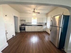 595 N Washington St in Dale, IN - Building Photo - Building Photo