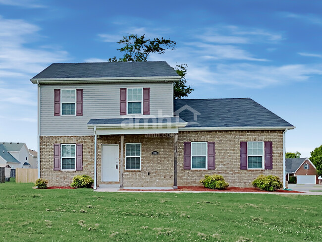 property at 1706 Antebellum Dr