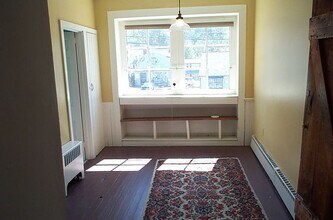 772 Farmington Ave, Unit 2 in Farmington, CT - Building Photo - Building Photo
