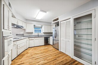 5312 Buffalo Speedway in Houston, TX - Building Photo - Building Photo