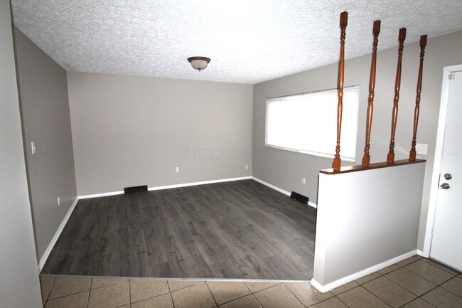 3892 Beechton Rd in Columbus, OH - Building Photo - Building Photo