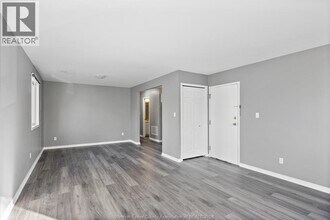1478 Westcott Rd in Windsor, ON - Building Photo - Building Photo