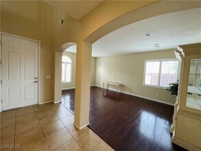 7906 Tolbooth St in Las Vegas, NV - Building Photo - Building Photo