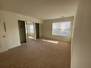 The Abbey at South Riding in South Riding, VA - Building Photo - Building Photo