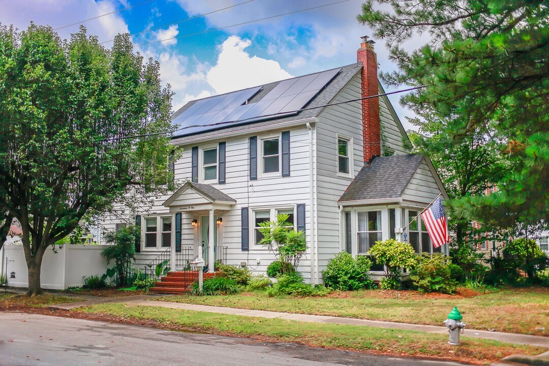 1701 Bain St in Portsmouth, VA - Building Photo