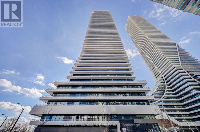 20-2620 Shore Breeze Dr in Toronto, ON - Building Photo - Building Photo