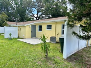 625 4th Ave N in Safety Harbor, FL - Building Photo - Building Photo