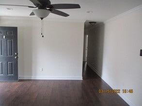 211 Robertson Dr in Leesburg, GA - Building Photo - Building Photo