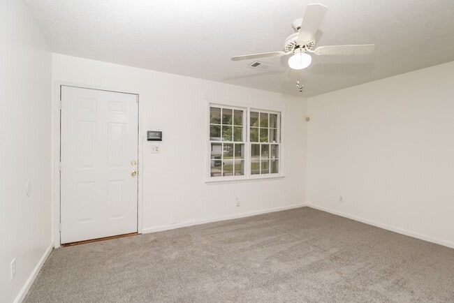 361 Morris Dr SE in Conyers, GA - Building Photo - Building Photo