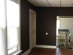 514 E Sandusky St, Unit A in Findlay, OH - Foto de edificio - Building Photo