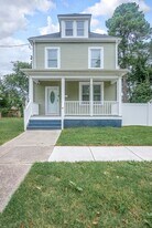 846 W 41st St in Norfolk, VA - Building Photo