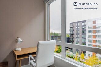 19888 40th Ave W in Lynnwood, WA - Foto de edificio - Building Photo