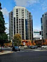 10610 NE 9th Pl, Unit 1701 in Bellevue, WA - Building Photo