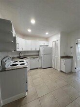 2550 NE 51st St in Fort Lauderdale, FL - Building Photo - Building Photo