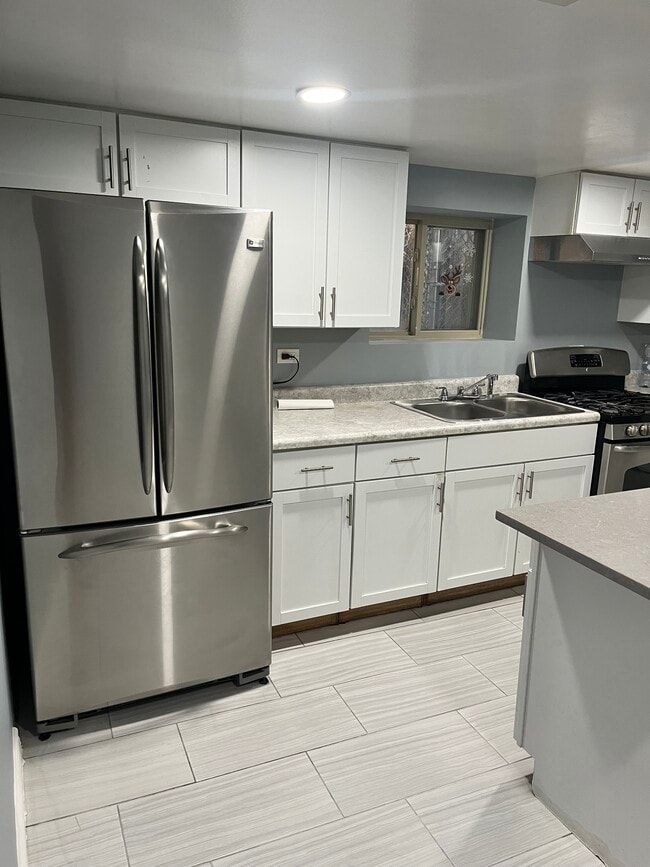 6222 S Albany Ave, Unit GardenUnit in Chicago, IL - Building Photo - Building Photo